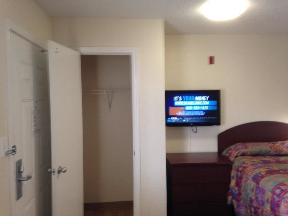 Intown Suites Extended Stay San Antonio Tx - Leon Valley South Eksteriør bilde
