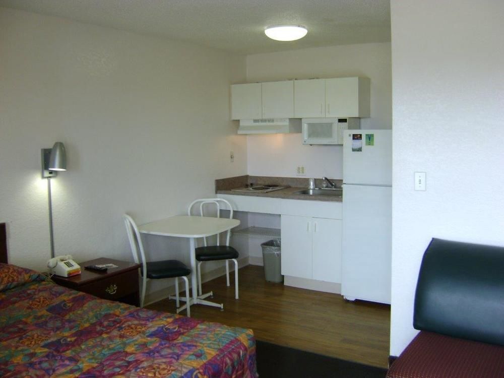 Intown Suites Extended Stay San Antonio Tx - Leon Valley South Eksteriør bilde