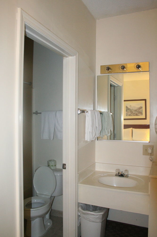 Intown Suites Extended Stay San Antonio Tx - Leon Valley South Eksteriør bilde